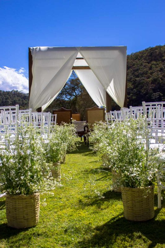 Decoración bodas rústicas Sierra Lago