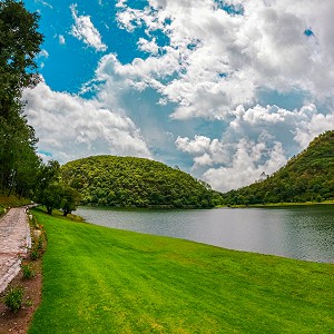 Tranquilidad en el lago