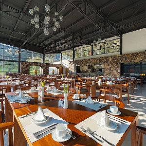restaurante-la-terraza-sierra-lago-resort_3-1