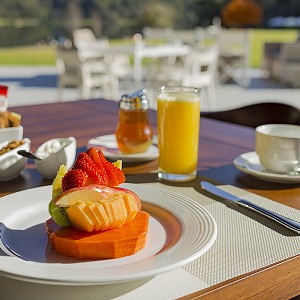 Desayuno en restaurante La Terraza